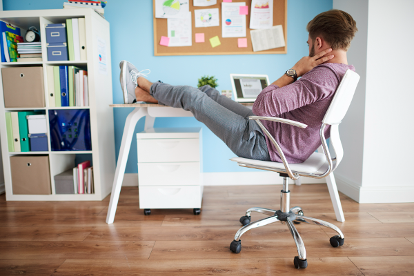 The truth about an ergonomic  workplace: Debunking myths and embracing the benefits
